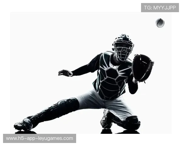 MLB捕手传球与阻盗训练要点——打造铁壁防线的秘密武器