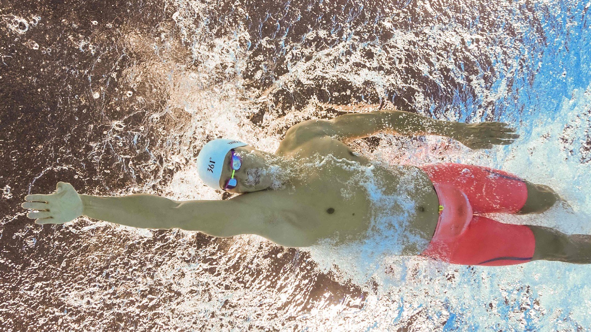 H队小组出线悬念持续,最后一轮见分晓,hle队员